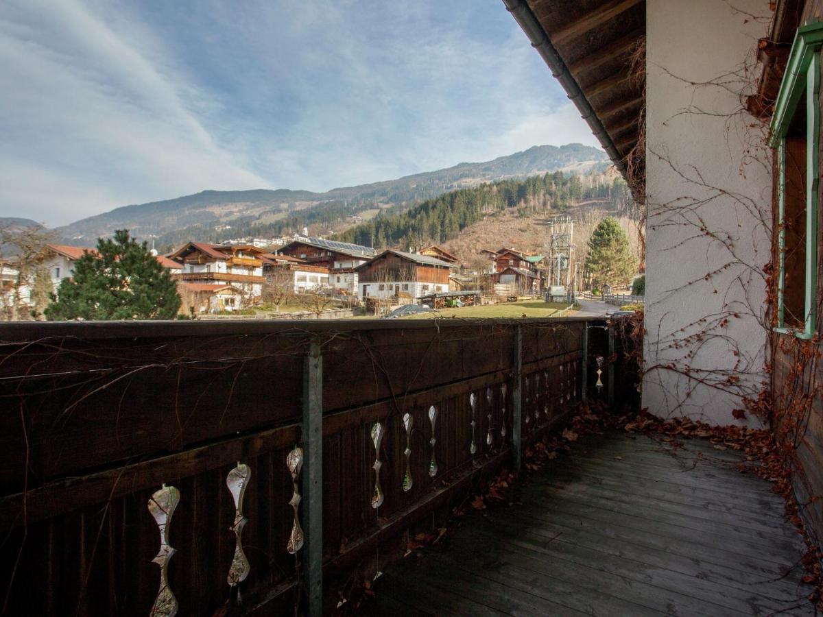 Apartment In Hart Im Zillertal With Garden Balcony Parking Fügen Εξωτερικό φωτογραφία