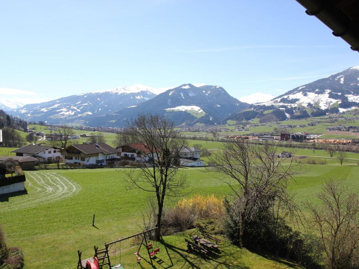 Apartment In Hart Im Zillertal With Garden Balcony Parking Fügen Εξωτερικό φωτογραφία